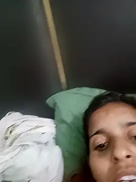 Snapshot of Saloni-Gupta chatting on 23, 3, 2026 Saloni-Gupta online show from 23, 3, 2026