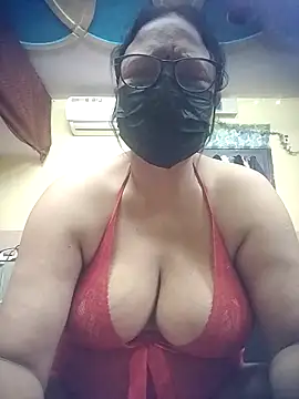 Snapshot of thehotlady chatting on 6, 6, 2026 thehotlady online show from 6, 6, 2026