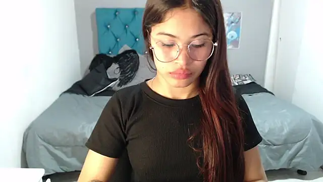 mia sexgirl online show from 16, 2, 2026