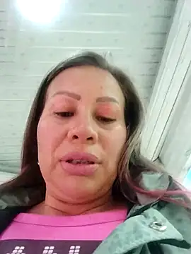 LaraCaliente online show from 16, 1, 2026