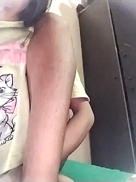 Snapshot of Rapunzal chatting on 31, 10, 2025 Rapunzal online show from 31, 10, 2025