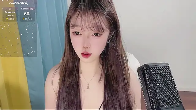 Snapshot of Lucky_Cici chatting on 10, 1, 2026 Lucky Cici online show from 10, 1, 2026