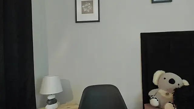 Lyria Diamond online show from 15, 1, 2026