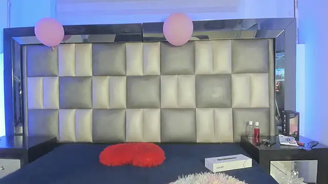 abbiecollins js online show from 27, 11, 2025