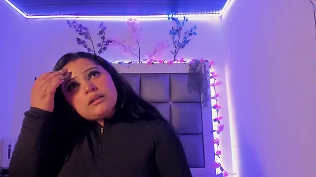 abbiecollins js online show from 11, 3, 2026