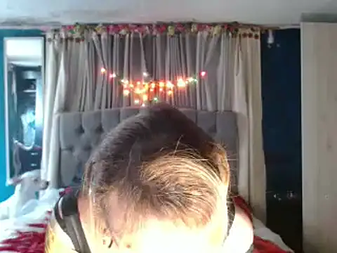 Snapshot of skarleth_hot21 chatting on 25, 9, 2025 skarleth hot21 online show from 25, 9, 2025