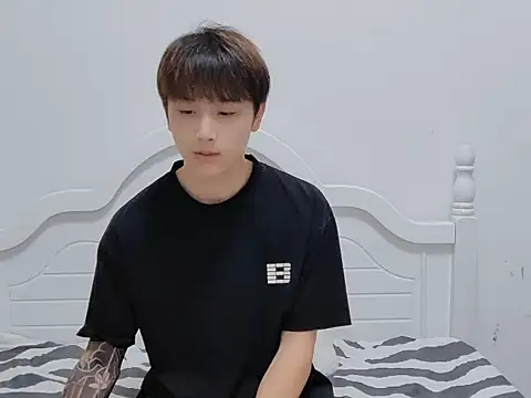 xiaoyi2563 online show from 14, 9, 2025