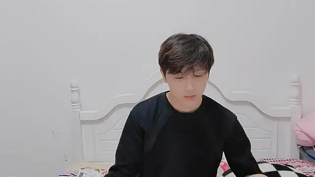 xiaoyi2563 online show from 26, 10, 2025