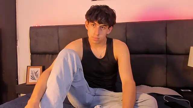 Aaron Spencer13 online show from 15, 10, 2025