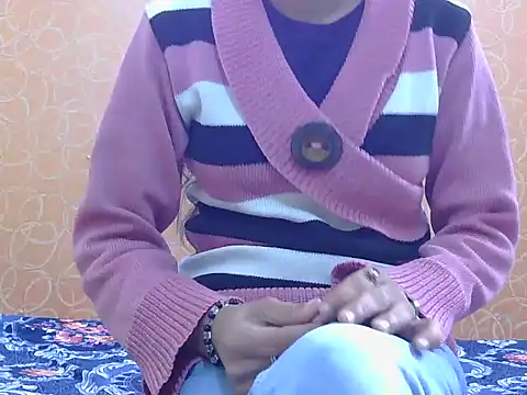 Snapshot of soniya_babby chatting on 1, 12, 2025 soniya babby online show from 1, 12, 2025