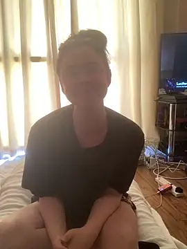 Snapshot of Mia_Winters chatting on 12, 4, 2026 Mia Winters online show from 12, 4, 2026