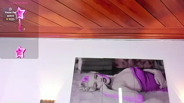 SharonLovee online show from 5, 10, 2025