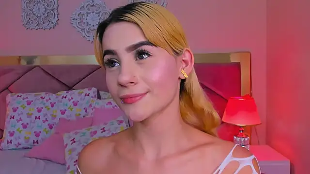 ChloeLaurentt online show from 11, 3, 2026