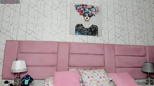 Snapshot of ChloeLaurentt chatting on 20, 5, 2026 ChloeLaurentt online show from 20, 5, 2026