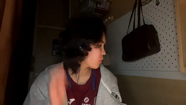 Snapshot of JennyCarpenter chatting on 1, 5, 2026 JennyCarpenter online show from 1, 5, 2026