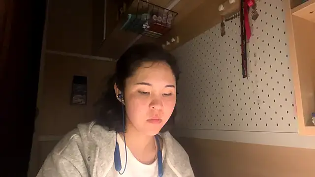 Snapshot of JennyCarpenter chatting on 4, 5, 2026 JennyCarpenter online show from 4, 5, 2026