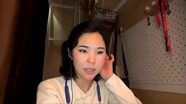Snapshot of JennyCarpenter chatting on 9, 5, 2026 JennyCarpenter online show from 9, 5, 2026