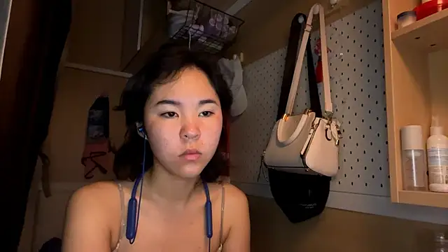 Snapshot of JennyCarpenter chatting on 6, 6, 2026 JennyCarpenter online show from 6, 6, 2026