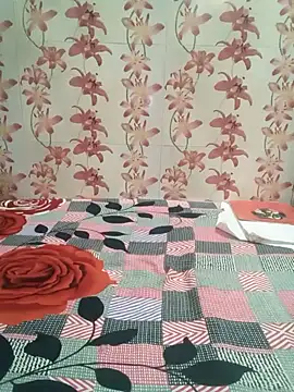 Snapshot of Pihu-satr78 chatting on 15, 9, 2025 Pihu-satr78 online show from 15, 9, 2025