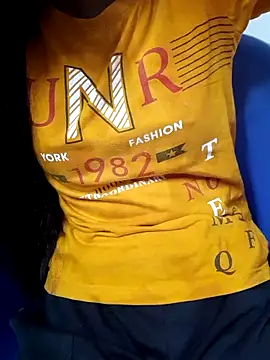 Snapshot of Pihu-satr78 chatting on 13, 10, 2025 Pihu-satr78 online show from 13, 10, 2025