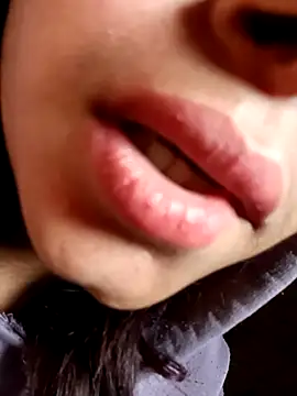 Aaisha-16 online show from 12, 2, 2026