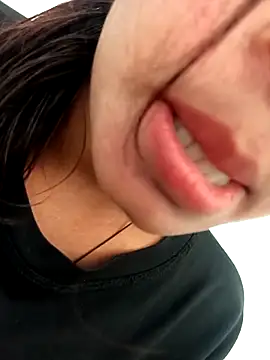 Aaisha-16 online show from 15, 3, 2026