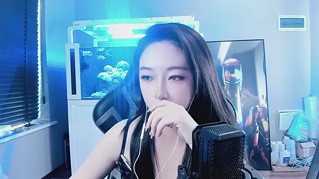 Snapshot of Keke-Bai chatting on 1, 10, 2025 Keke-Bai online show from 1, 10, 2025