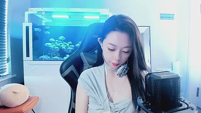 Snapshot of Keke-Bai chatting on 11, 10, 2025 Keke-Bai online show from 11, 10, 2025