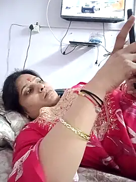 Snapshot of aliya-jaan71 chatting on 13, 10, 2025 aliya-jaan71 online show from 13, 10, 2025