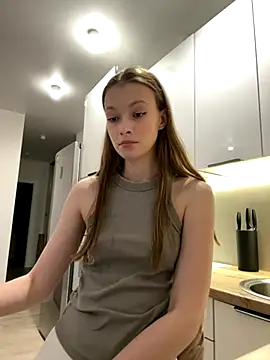 FriendlyFire 18 online show from 18, 9, 2025