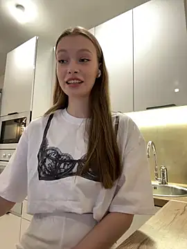 FriendlyFire 18 online show from 9, 10, 2025