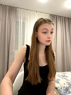 FriendlyFire 18 online show from 8, 11, 2025