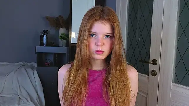 Snapshot of pielittle chatting on 17, 9, 2025 pielittle online show from 17, 9, 2025