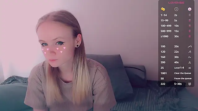 AliceNya cute online show from 4, 6, 2026