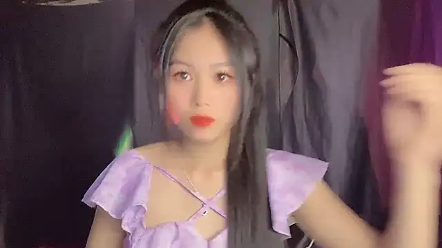 Snapshot of Lyly4757 chatting on 26, 9, 2025 Lyly4757 online show from 26, 9, 2025