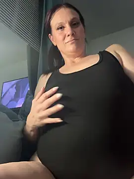 Ariasweetaspie online show from 2, 6, 2026
