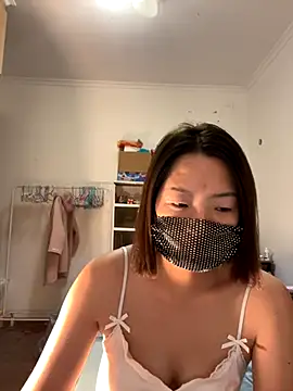 TiNa wiwi online show from 30, 10, 2025