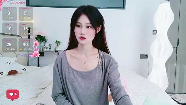 schoolgirl-nurse online show from 22, 4, 2026