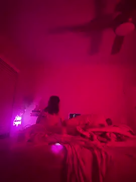 Texxaspearl online show from 14, 2, 2026