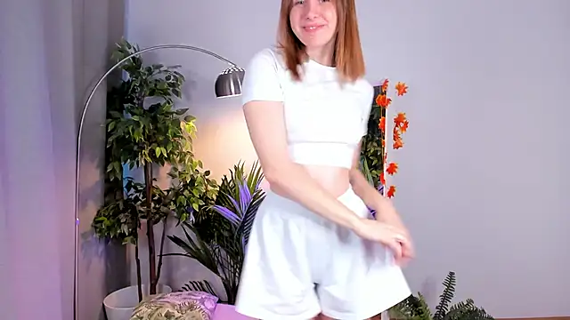 Pink Muse online show from 27, 10, 2025