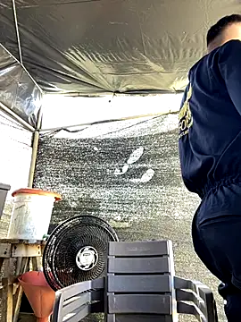 KINGG 44 online show from 15, 9, 2025