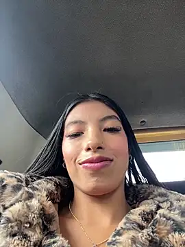 Tiffany Low online show from 16, 6, 2026