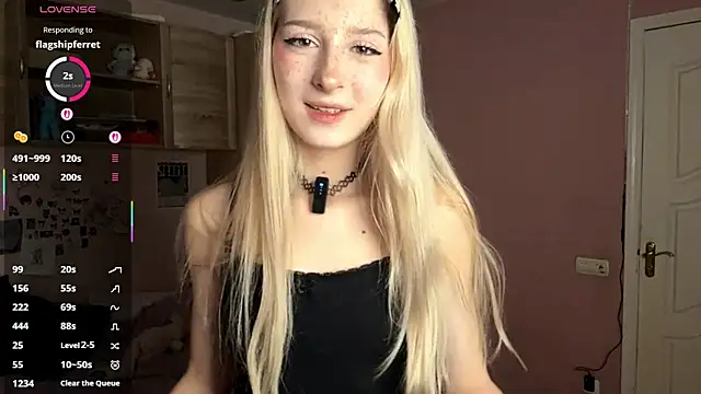 FridaAaberg online show from 30, 11, 2025