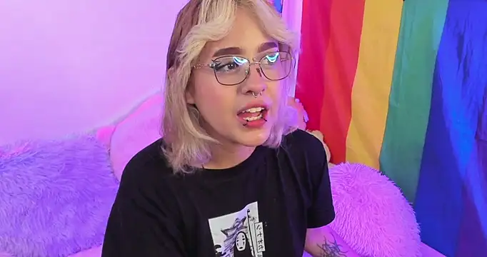 NekoWaifu online show from 16, 10, 2025