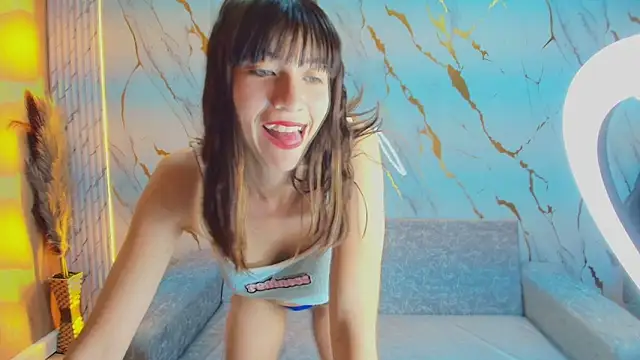 Isabella Blondetf online show from 30, 10, 2025