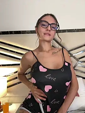 MiaKane99 online show from 14, 3, 2026