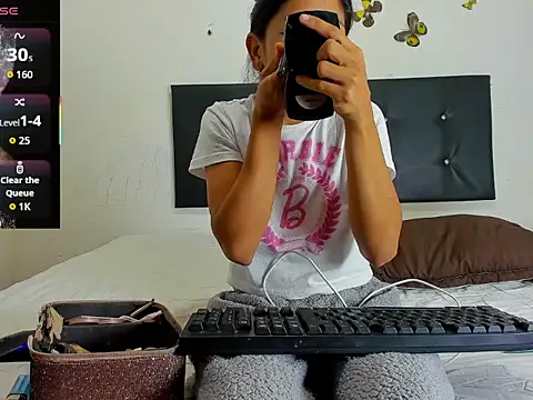 Haylee-carter online show from 3, 10, 2025