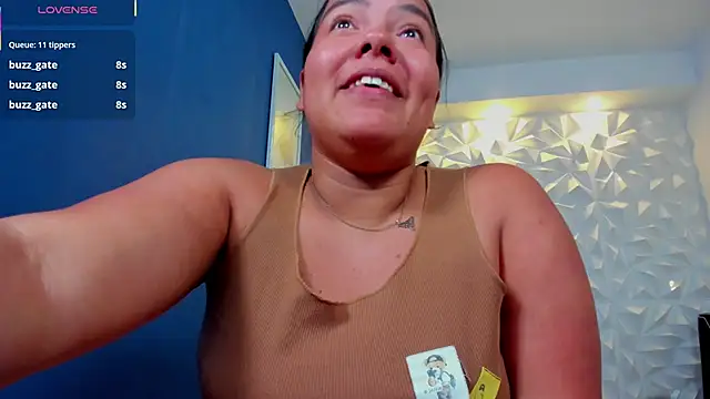 freya cole  online show from 8, 11, 2025