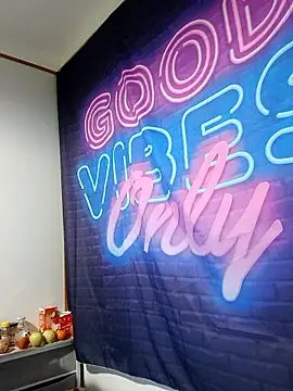 Mikaaa97 online show from 11, 1, 2026