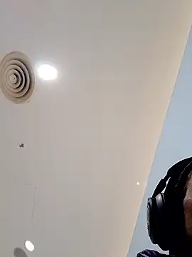 Mikaaa97 online show from 13, 3, 2026